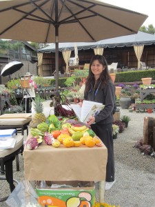 Tania Marien at the BAGSC Interactive Table, photo by Deb Shaw.