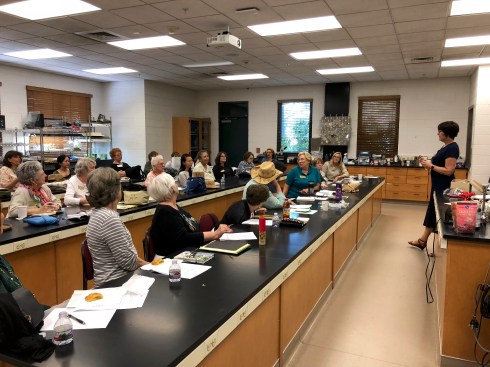 BAGSC's quarterly meeting at The Huntington was filled to capacity. BAGSC President, Janice Sharp, got the meeting started.